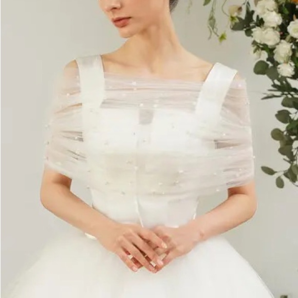 Peal bridal wrap/shawl